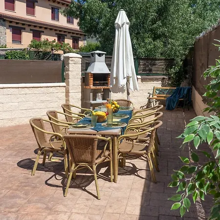 La Casita De Lucia Trescasas