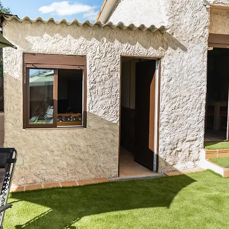 La Casita De Lucia 度假居 *